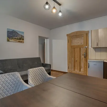 Nad Zapora 3*