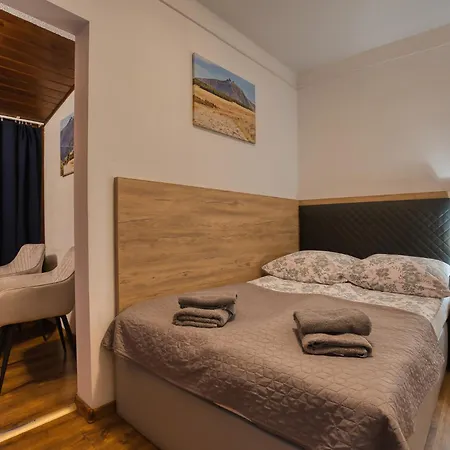 Nad Zapora Bed & Breakfast 3*